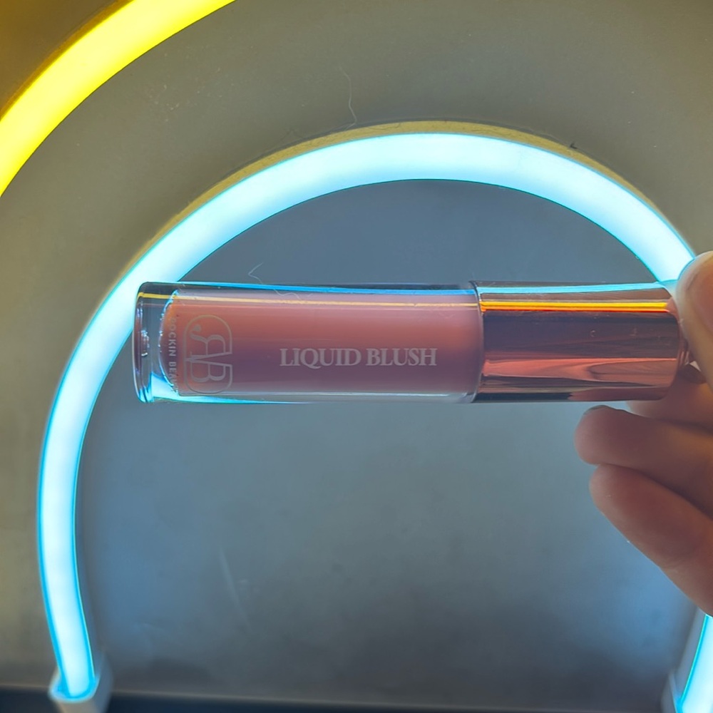 Brand new! Liquid blush!